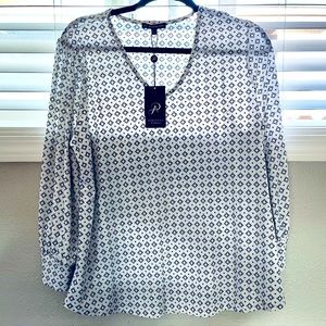 NWT Adrianna Papell blouse.
